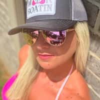 Tanning_Krissi (@Tanning_Krissi) Official Clapper | Watch Tanning