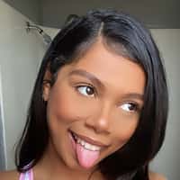 Realmarinalina (@Realmarinalina) Official Clapper | Watch