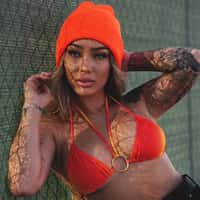 Allie Harding (@AllieHarding) Official Clapper | Watch Allie Harding's