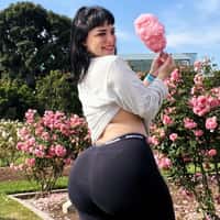 haleyquinnla (@haleyquinnla) Official Clapper | Watch haleyquinnla's