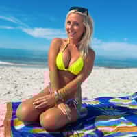 Thechelseyleigh (@Thechelseyleigh) Official Clapper Watch