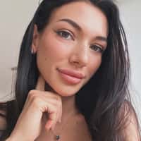 Delina 🌹 (@Dear_delina) Official Clapper | Watch Delina 🌹's Newest