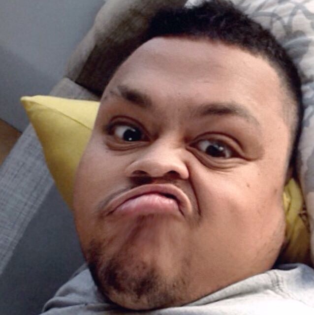 Clapper profile picture for @Fine