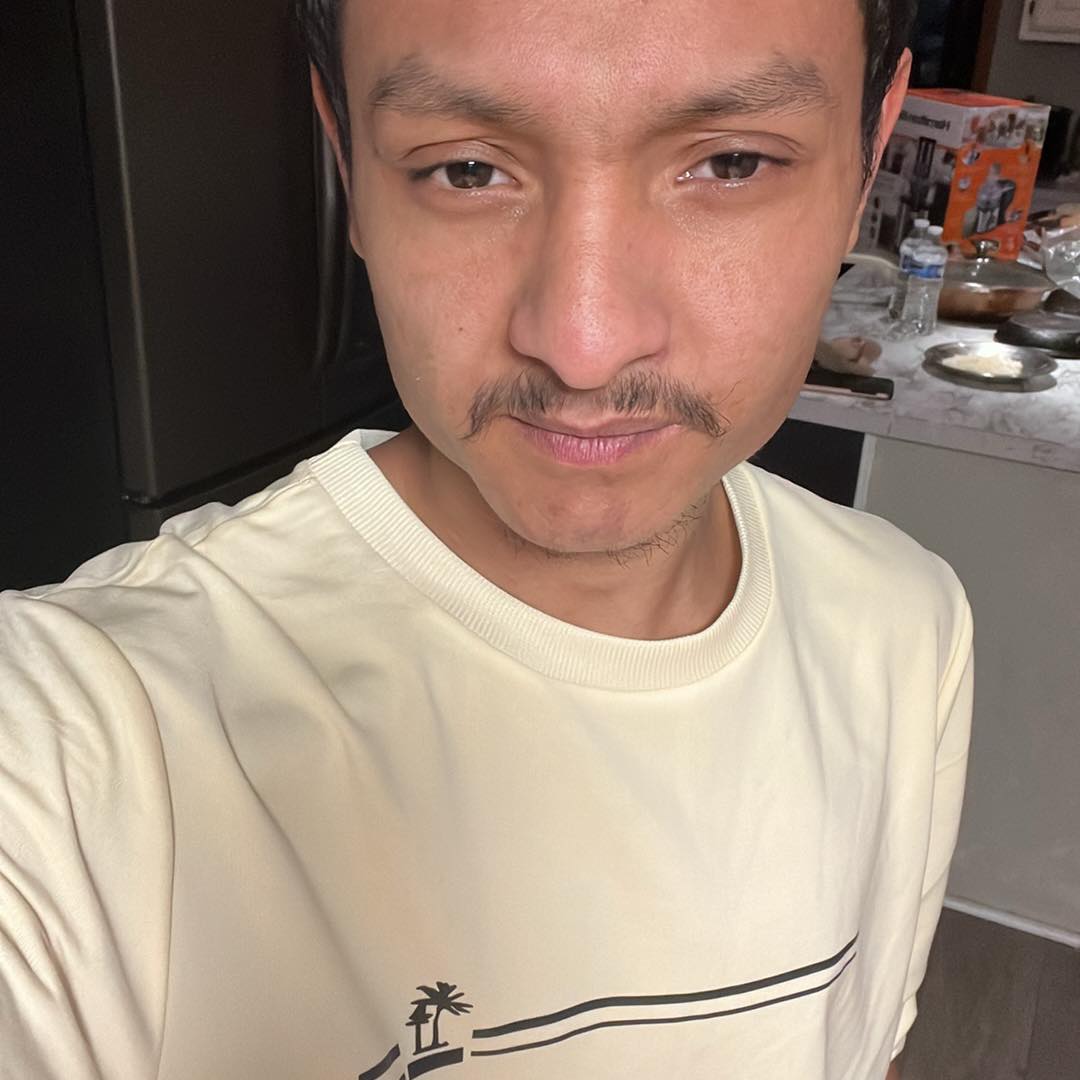 Clapper profile picture for @RajuBhai