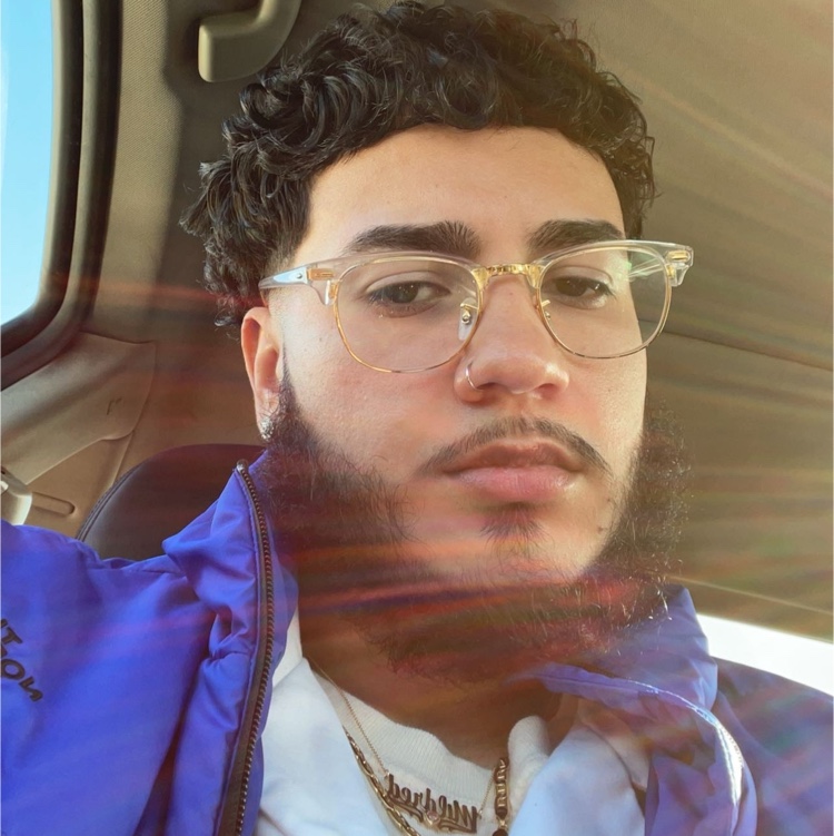 Clapper profile picture for @Hateful