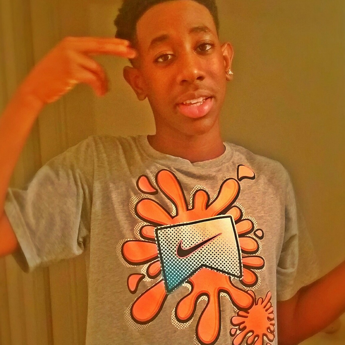 Clapper profile picture for @Swaggy_P