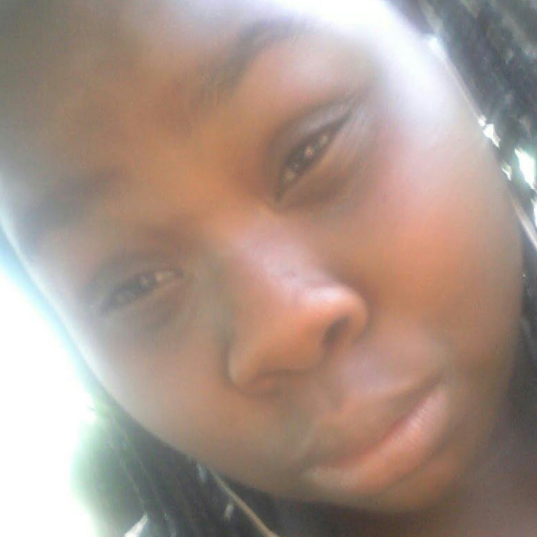 Clapper profile picture for @Essence