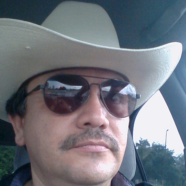 Clapper profile picture for @Hector