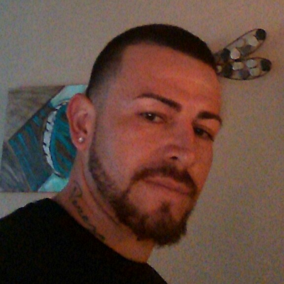 Clapper profile picture for @Iceman