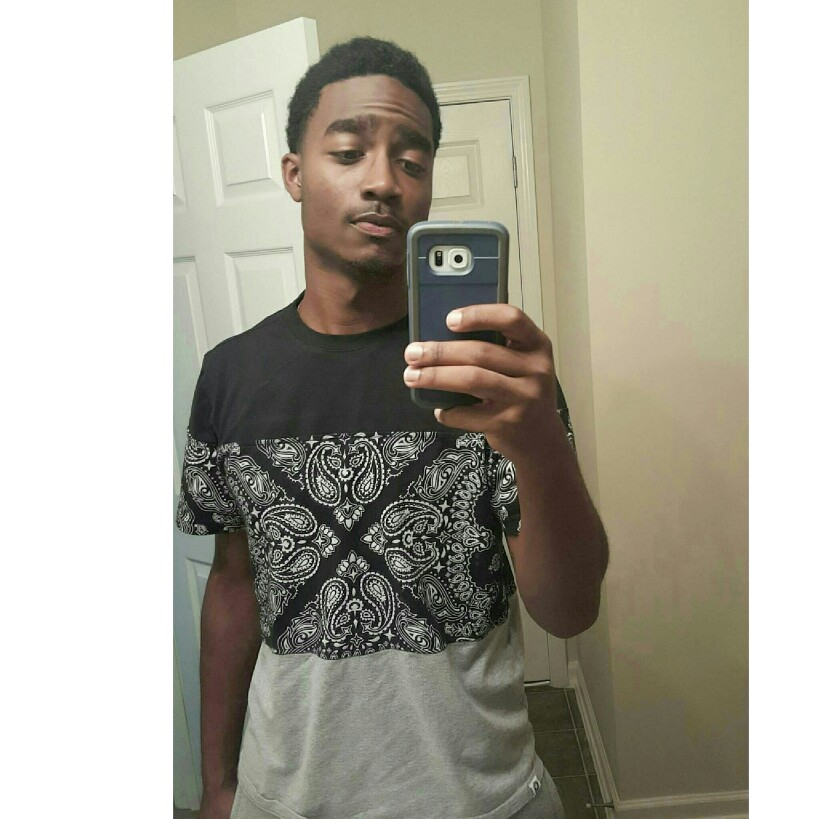 Clapper profile picture for @Lv