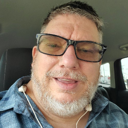 Clapper profile picture for @poppop