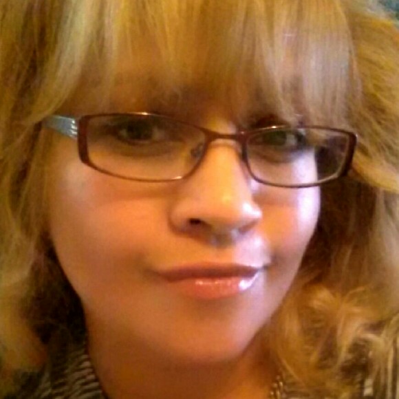 Clapper profile picture for @Manisha